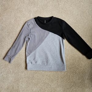 Just Fashion Now | Size S Women's | Colorblock Top - Black, Gray & White Stripe